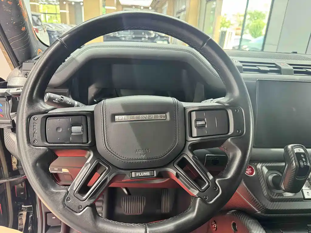 Land Rover Defender 2023 130 3.0T P400 HSE