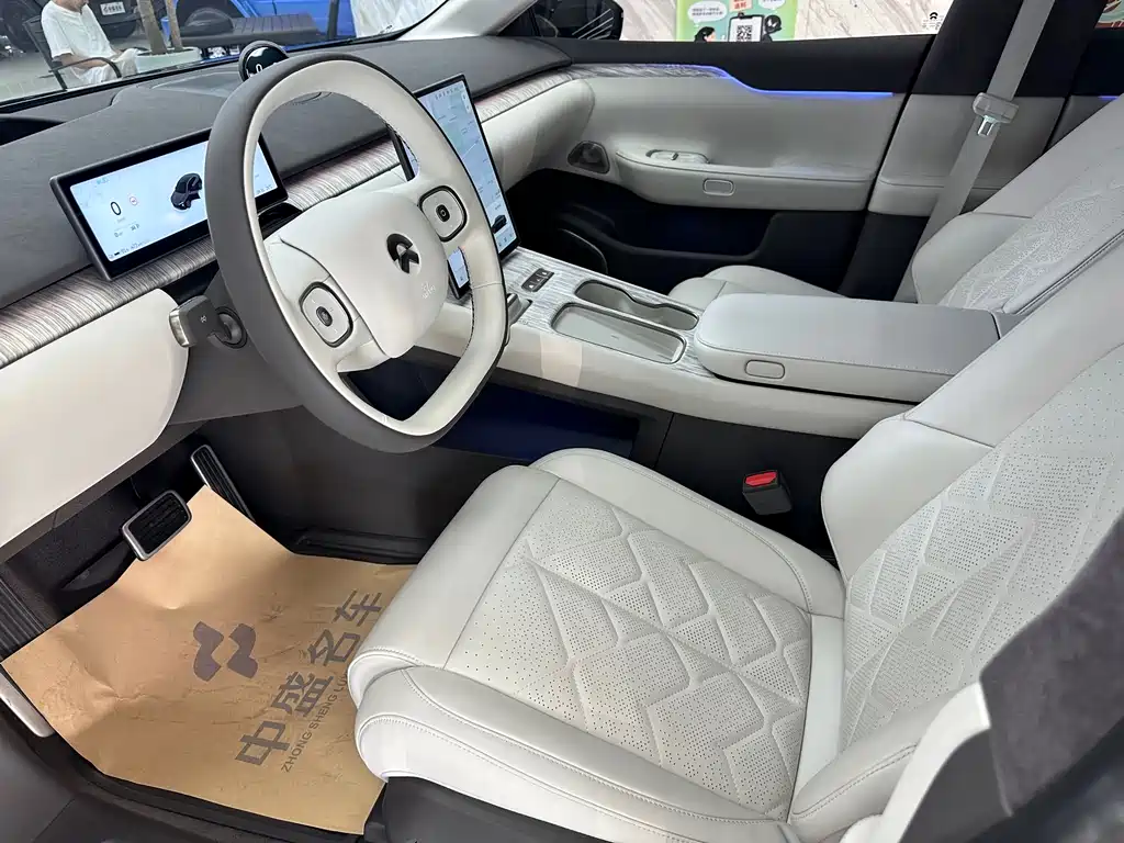 NIO ET7 2024 Edition 75kWh Executive Signature Edition