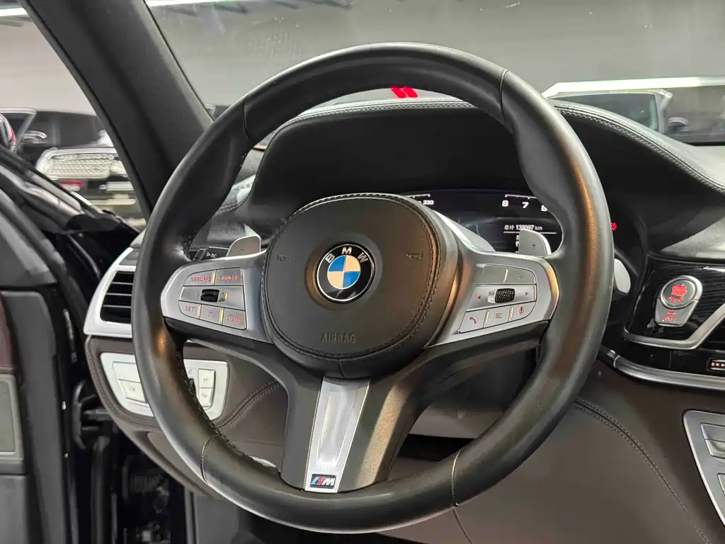 BMW 7 Series 2019 740Li Leading Edition M Sport Package