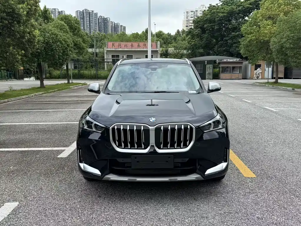 BMW X1 2023 sDrive20Li xDesign Package