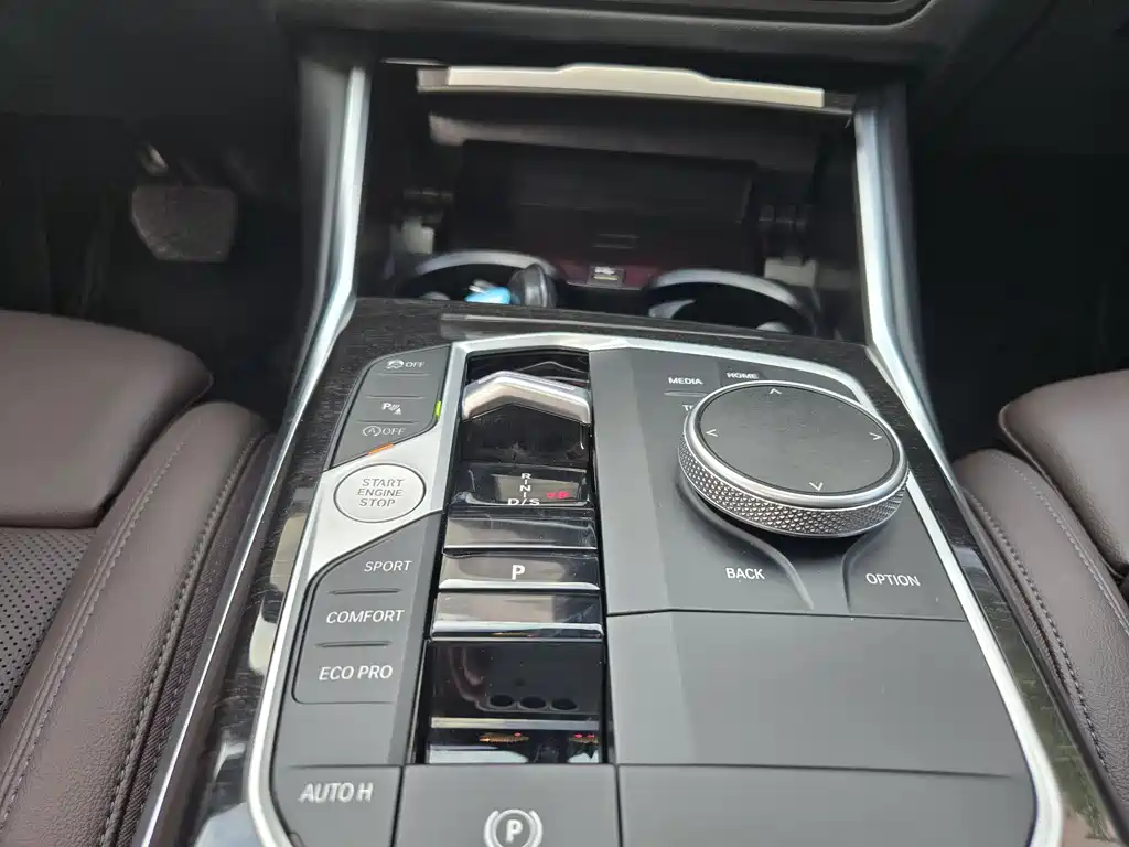 BMW 3 Series 2024 325Li M Sport Package