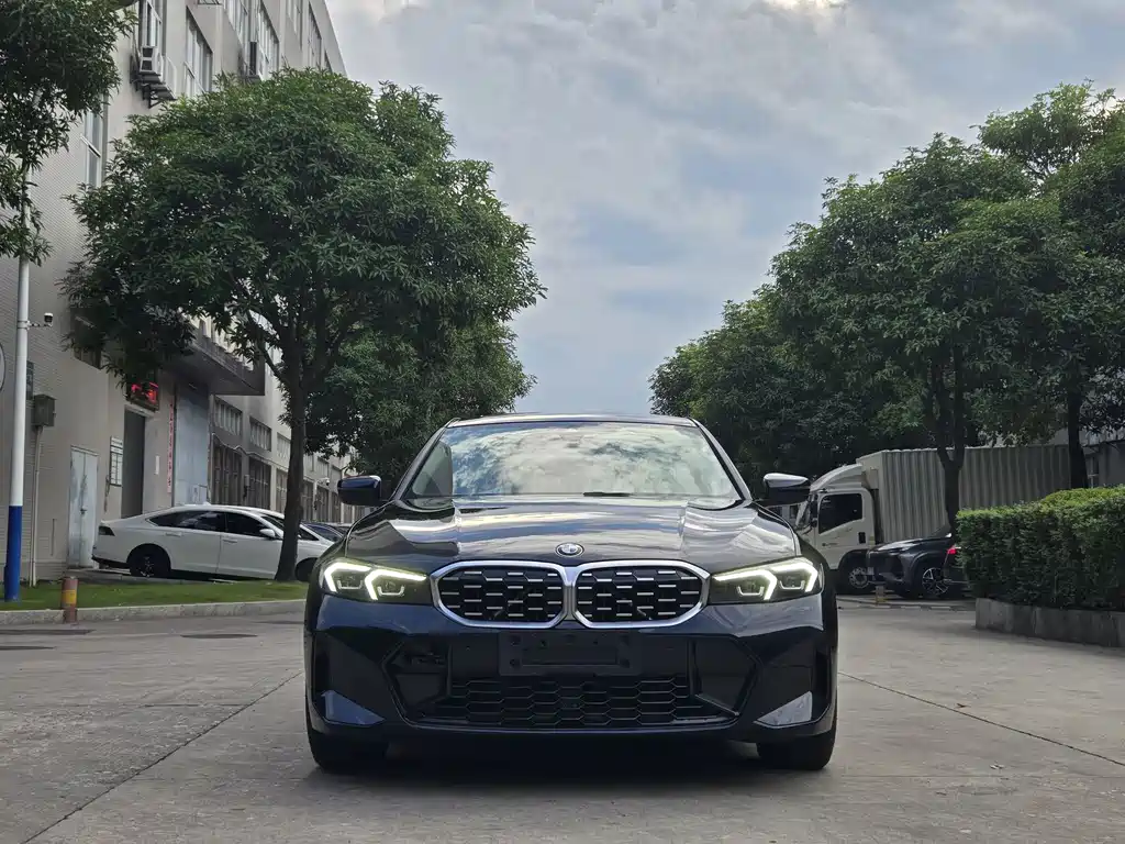 BMW 3 Series 2024 325Li M Sport Package