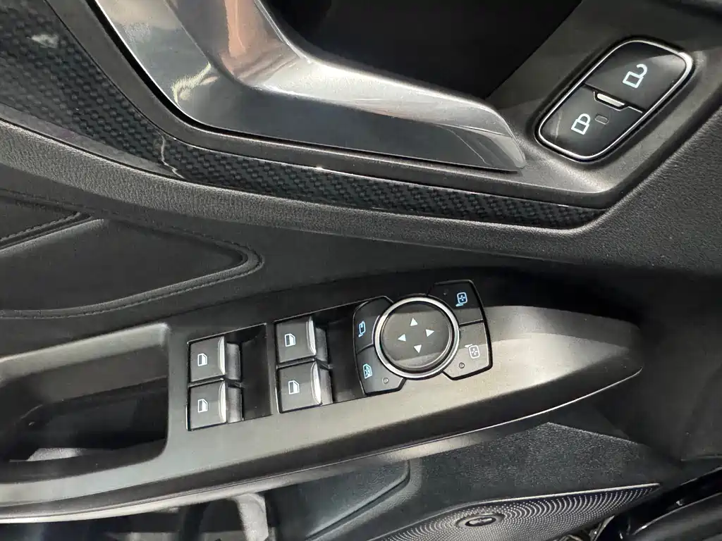 Ford Focus 2021 Two-door EcoBoost 180 Automatic ST Line