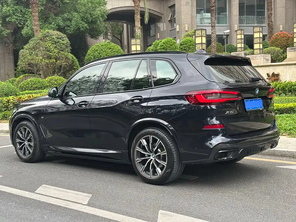 BMW X5 Import 2022 Model xDrive30i M Sport Package