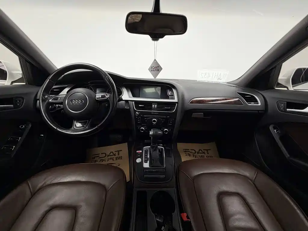 Audi A4L 2016 35 TFSI Prestige Edition S Line Comfort Version