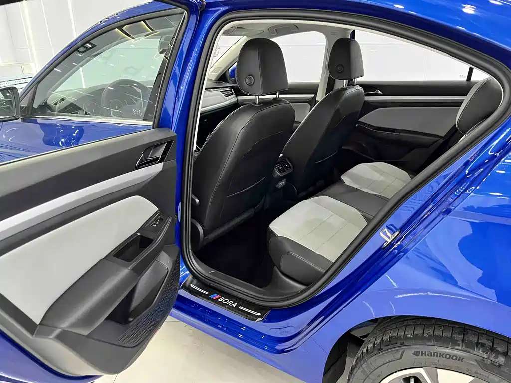 Bora 2023 200TSI DSG Smart Travel PRO Edition