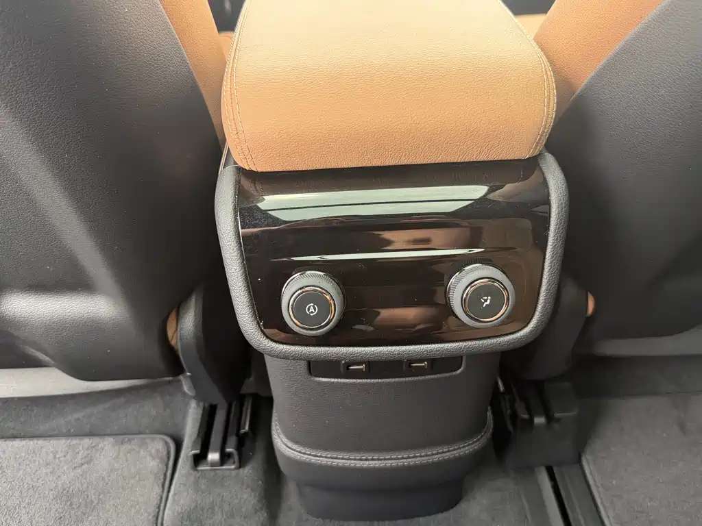 NIO ES8 2020 Model 580KM Six-Seater Edition