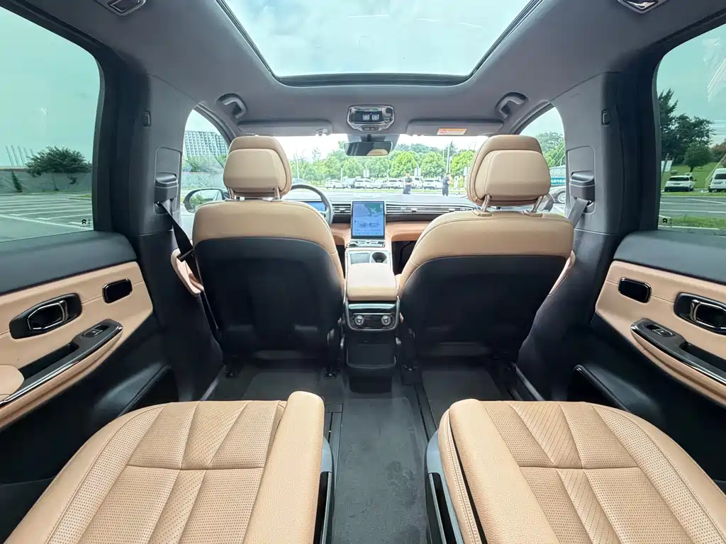 NIO ES8 2020 Model 580KM Six-Seater Edition