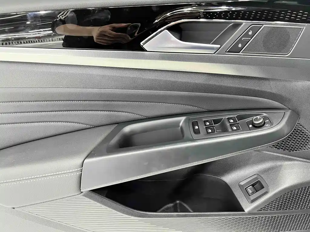 Passat 2022 280TSI Elite Edition