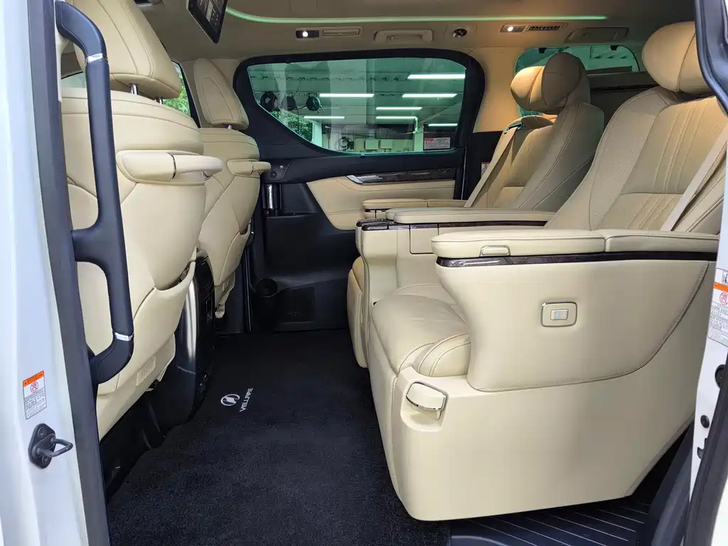 Velfire 2019款 Hybrid 2.5L HV Prestige Edition