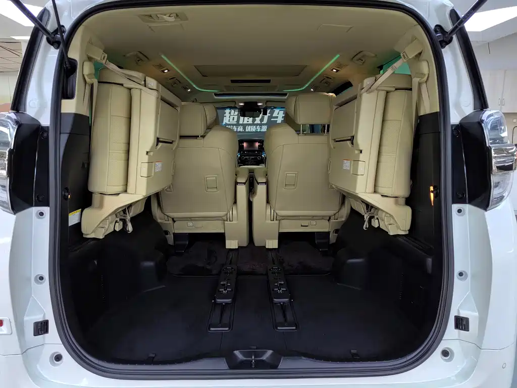 Velfire 2019款 Hybrid 2.5L HV Prestige Edition