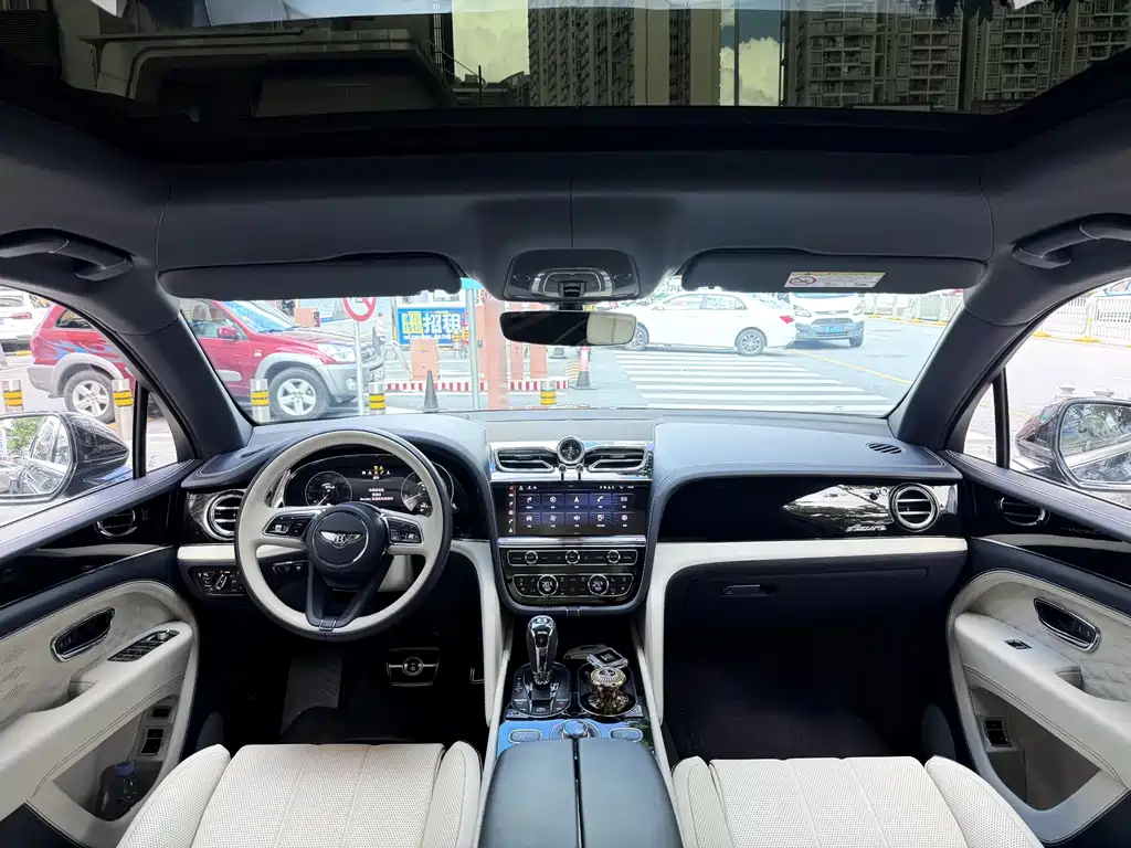 Range Rover 2023 4.0T V8 Long Wheelbase Autobiography Edition