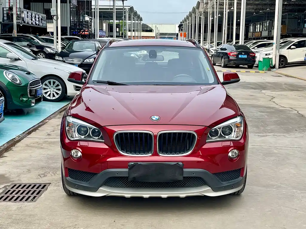 BMW X1 2014 sDrive18i Leading Edition