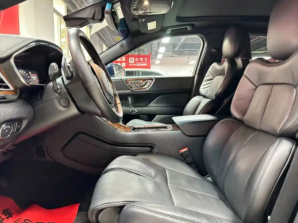 Lincoln Continental 2019 2.0T FWD尊耀版 National VI
