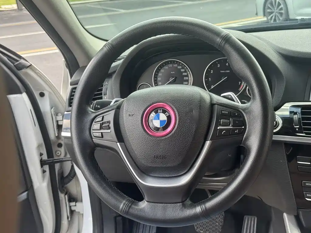 BMW X4 2014 xDrive28i Leading Edition