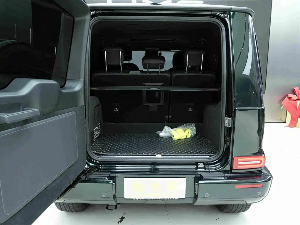 Mercedes-Benz G-Class 2023 G 500