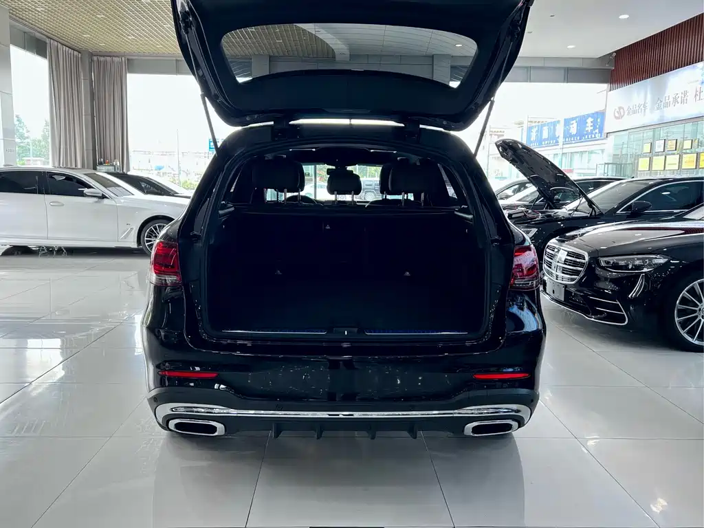 Mercedes-Benz GLC 300 L 4MATIC Dynamic Edition Limited Edition