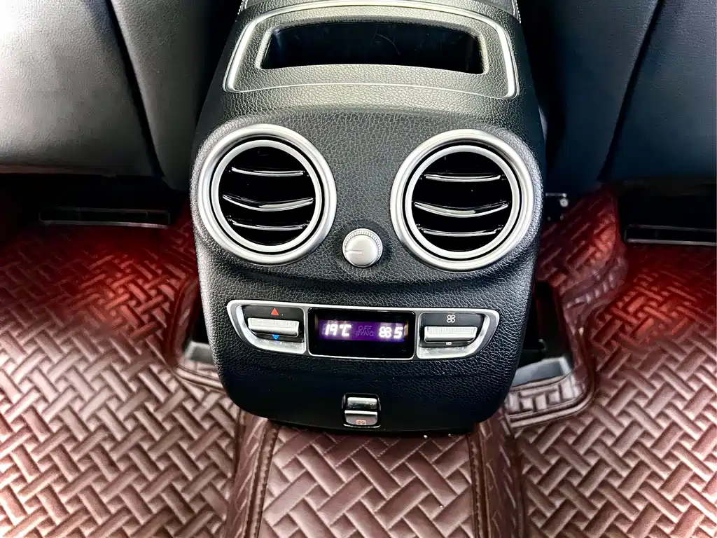 Mercedes-Benz GLC 300 L 4MATIC Dynamic Edition Limited Edition