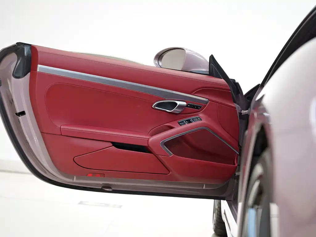 Porsche 718 Cayman 2.0T 2022 Model