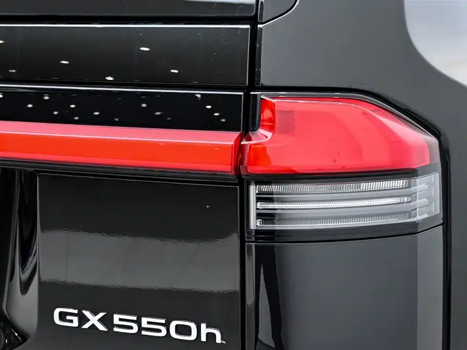Lexus GX 2024 Peak Edition