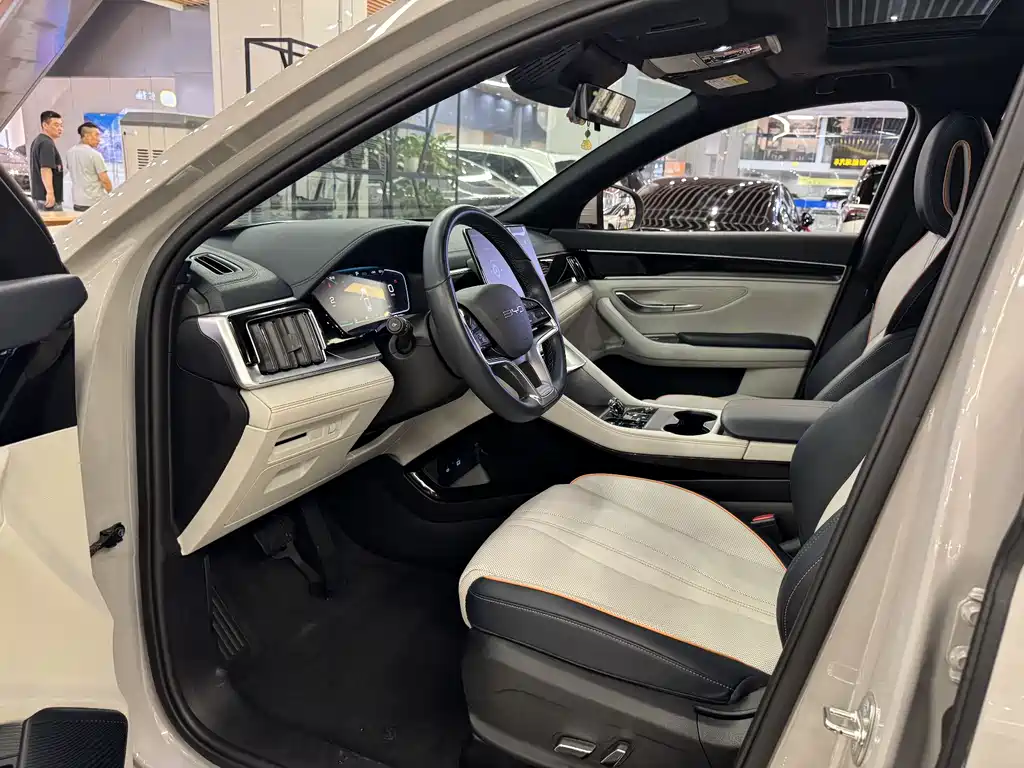 Song PLUS New Energy 2023 Champion Edition DM-i 110KM Flagship PLUS