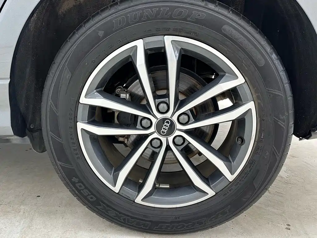 Audi Q3 2022 35 TFSI Sportline