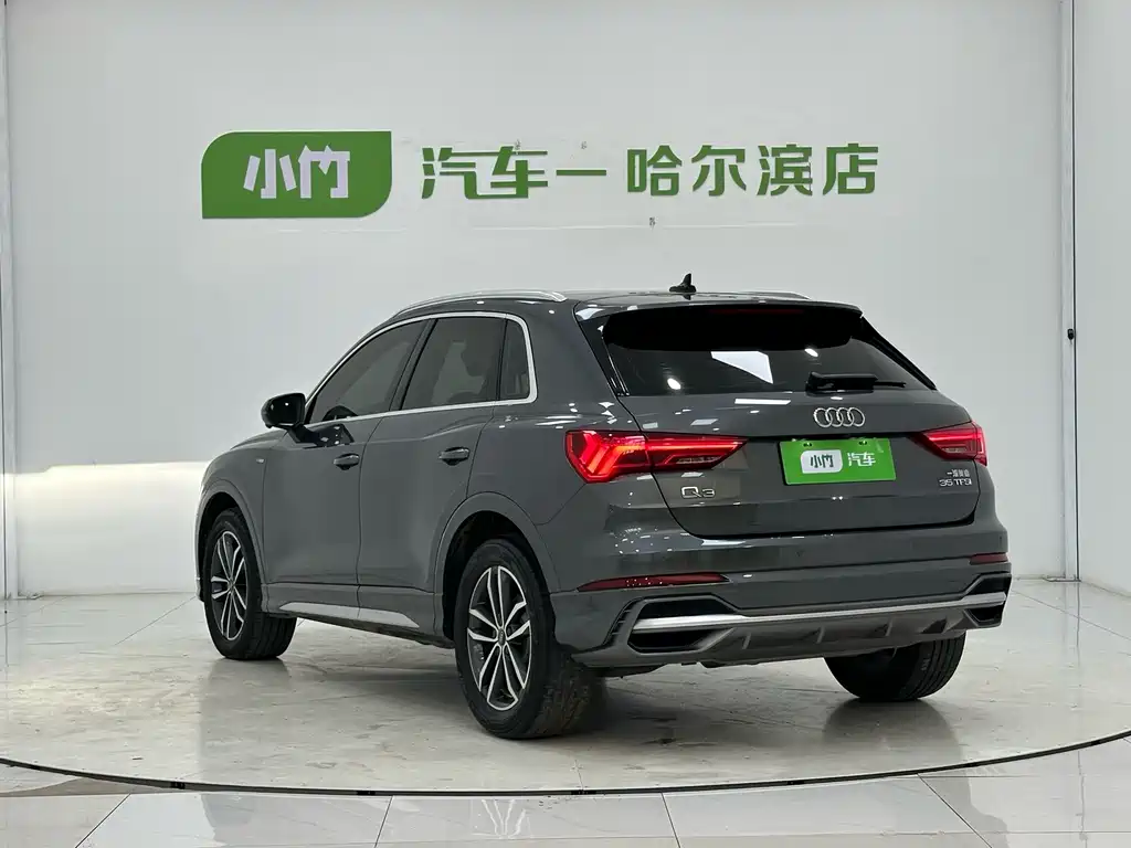 Audi Q3 2022 35 TFSI Sportline