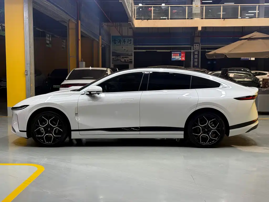 Changan Qi Yuan A07 2024 Edition Pure Electric Zhen Xiang Version 710 Flagship Model