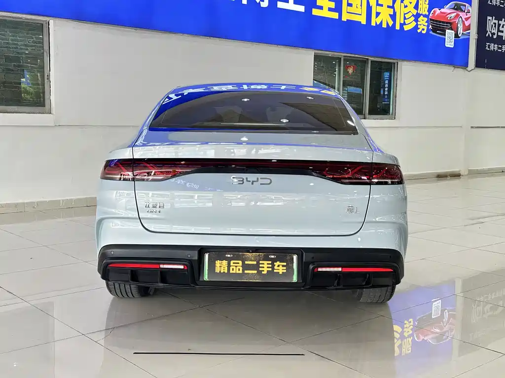 Qin L 2024 DM-i 80KM Surpassing Edition