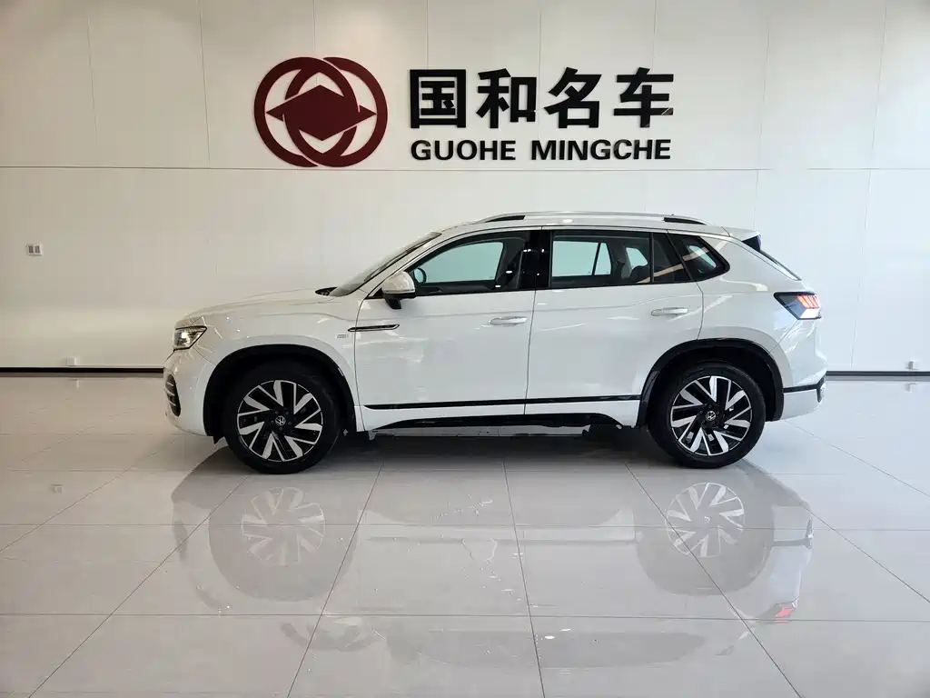 Tayron 2023 380TSI 4x4 R-Line High Energy Edition