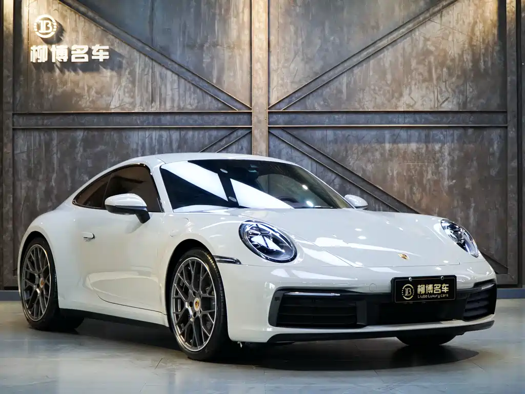 Porsche 911 Carrera 3.0T 2020