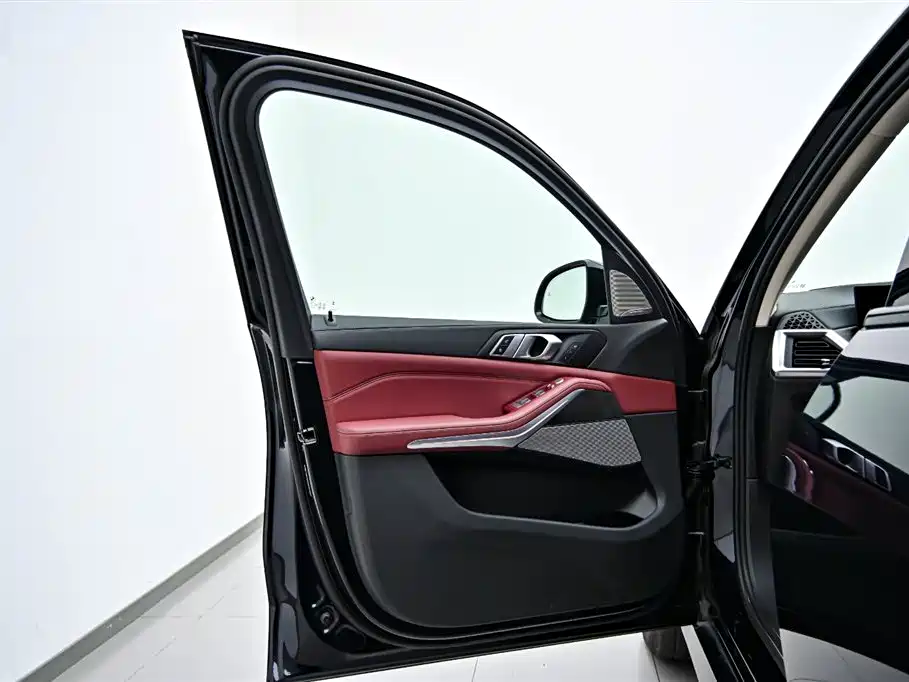 BMW X5 2023 xDrive 30Li M Sport曜夜 Package尊享 Edition