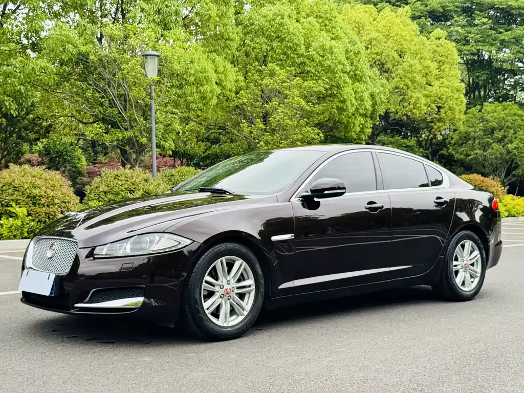 Jaguar XF 2014款 XF 2.0T Fenghua Edition