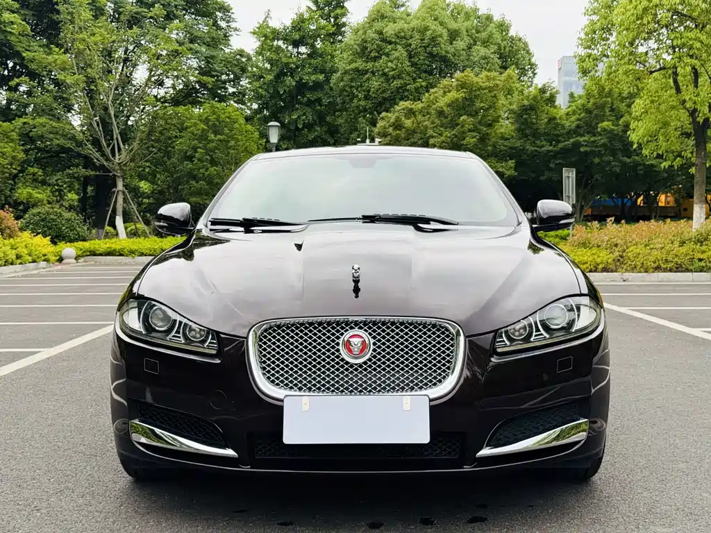 Jaguar XF 2014款 XF 2.0T Fenghua Edition
