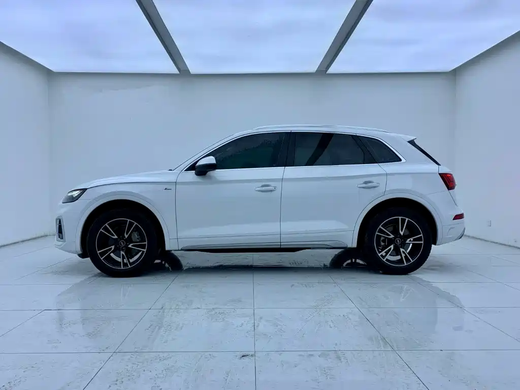 Audi Q5L 2022 40T Fashion Elegance Edition