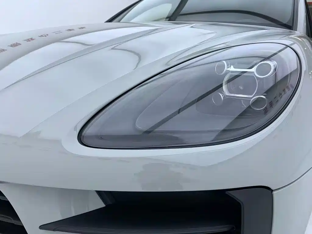 Macan 2020 2.0T
