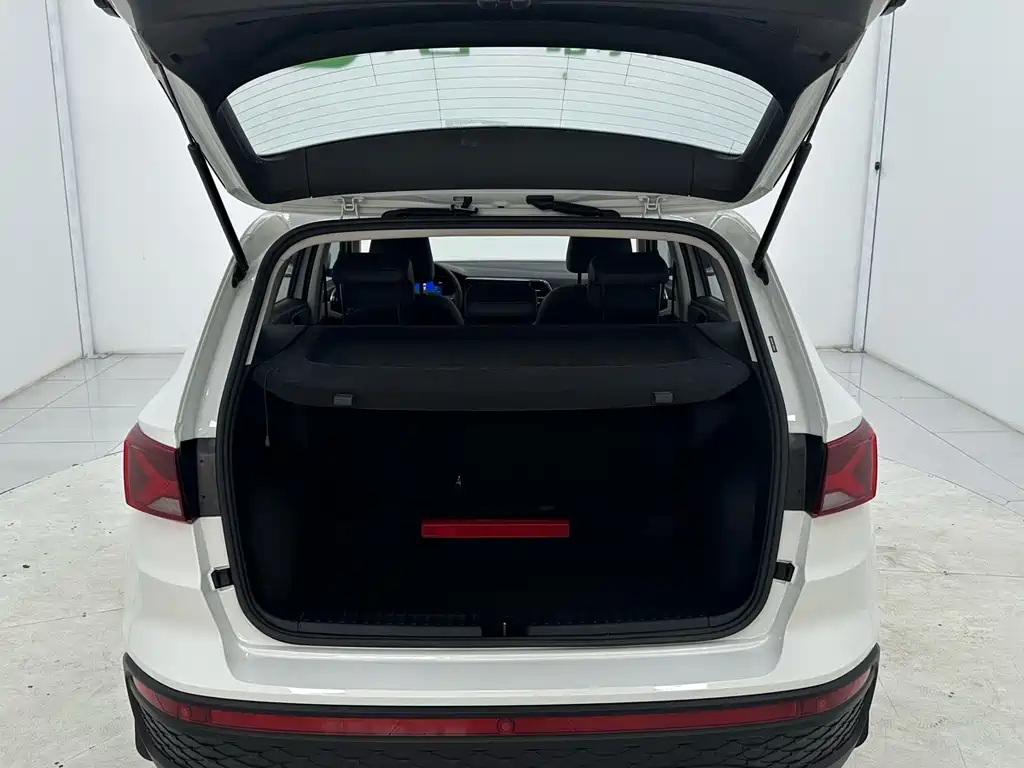 VS5 2022 280TSI Automatic Glory Edition