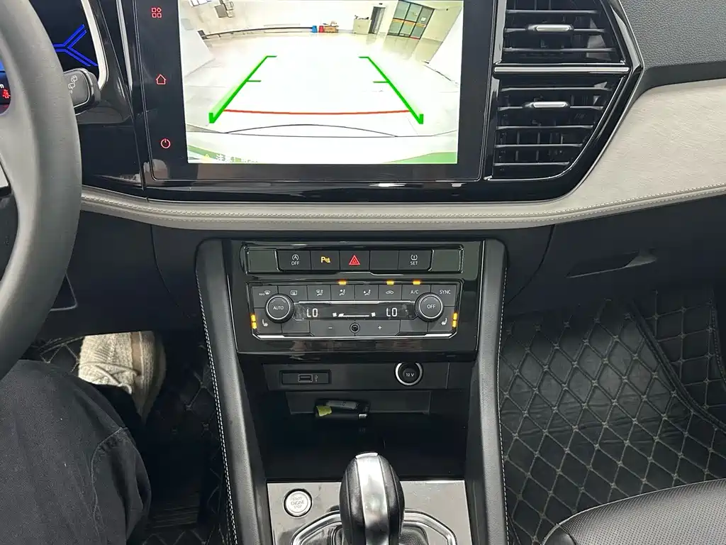 VS5 2022 280TSI Automatic Glory Edition