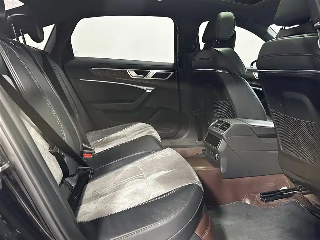 Audi A6L 2023 Facelift 45 TFSI Prestige Dynamic Edition