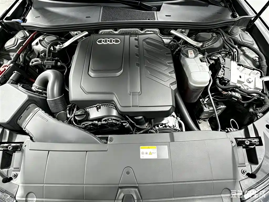 Audi A6L 2023 Facelift 45 TFSI Prestige Dynamic Edition