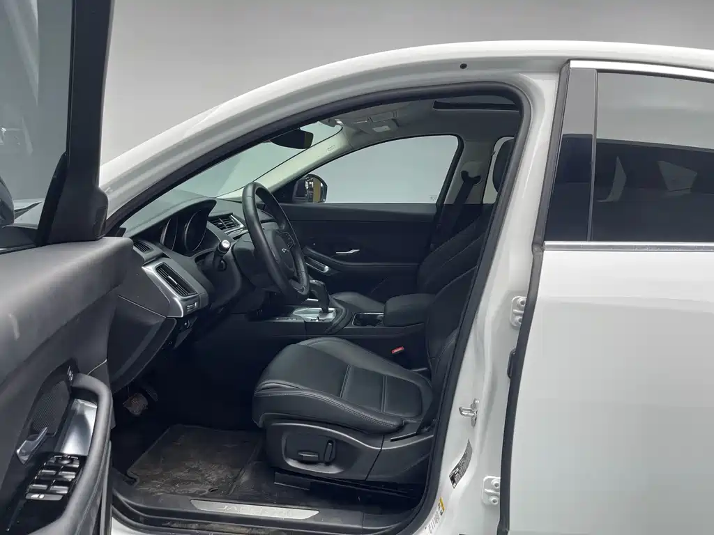 Jaguar E-PACE 2018 P200 S National VI