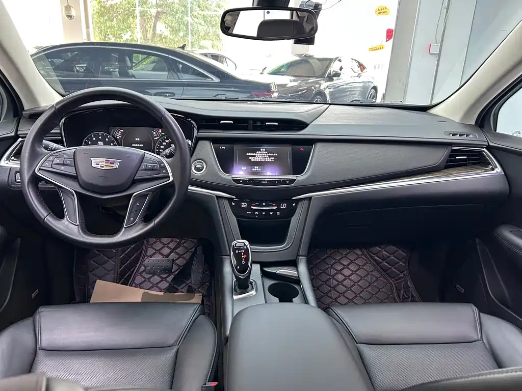 Cadillac XT5 2018 28T AWD Luxury Edition