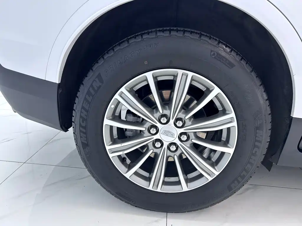 Cadillac XT5 2018 28T AWD Luxury Edition