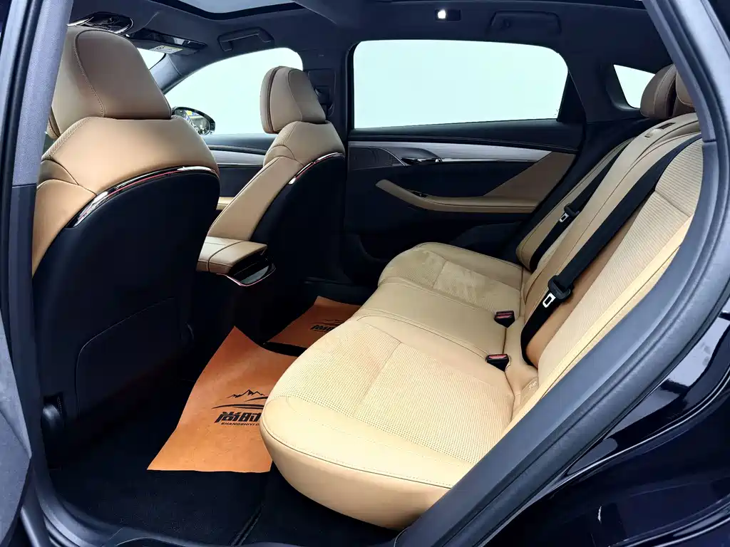 Lantook Zui Guang 2024 Model PHEV Four-Wheel Drive Super Long Range Flagship Edition