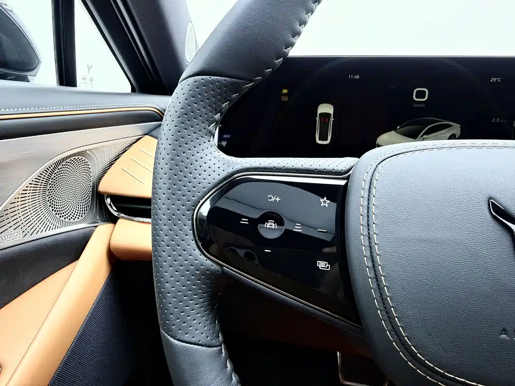 Lantook Zui Guang 2024 Model PHEV Four-Wheel Drive Super Long Range Flagship Edition
