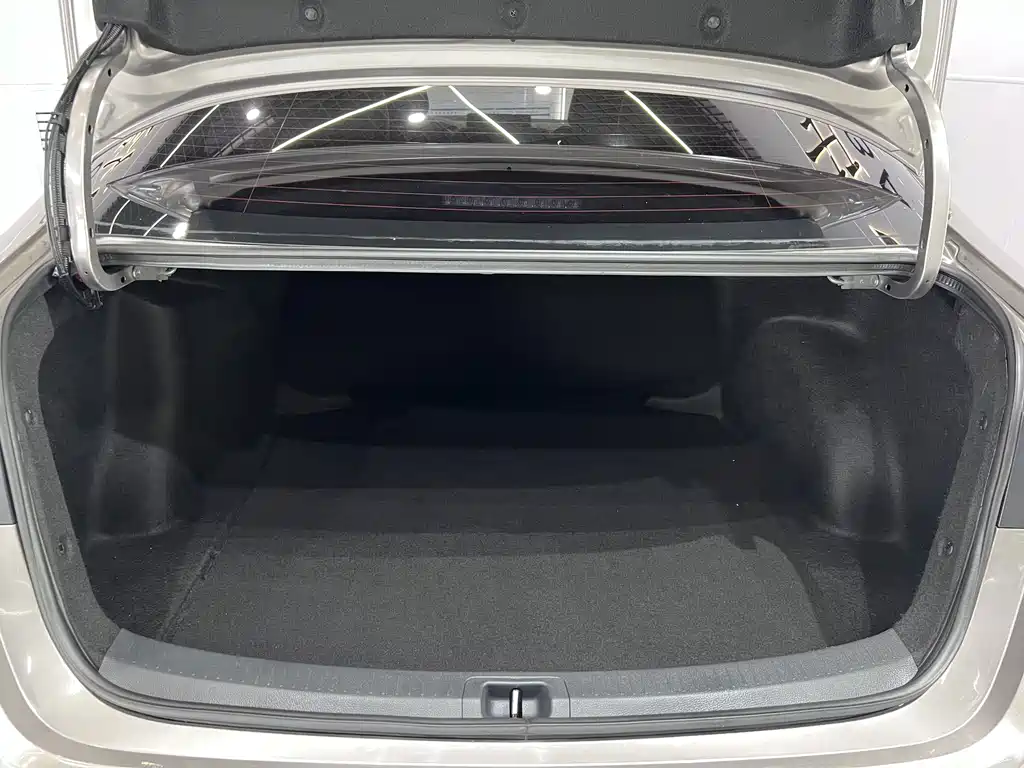 Corolla 2021 TNGA 1.5L CVT Pioneer Edition