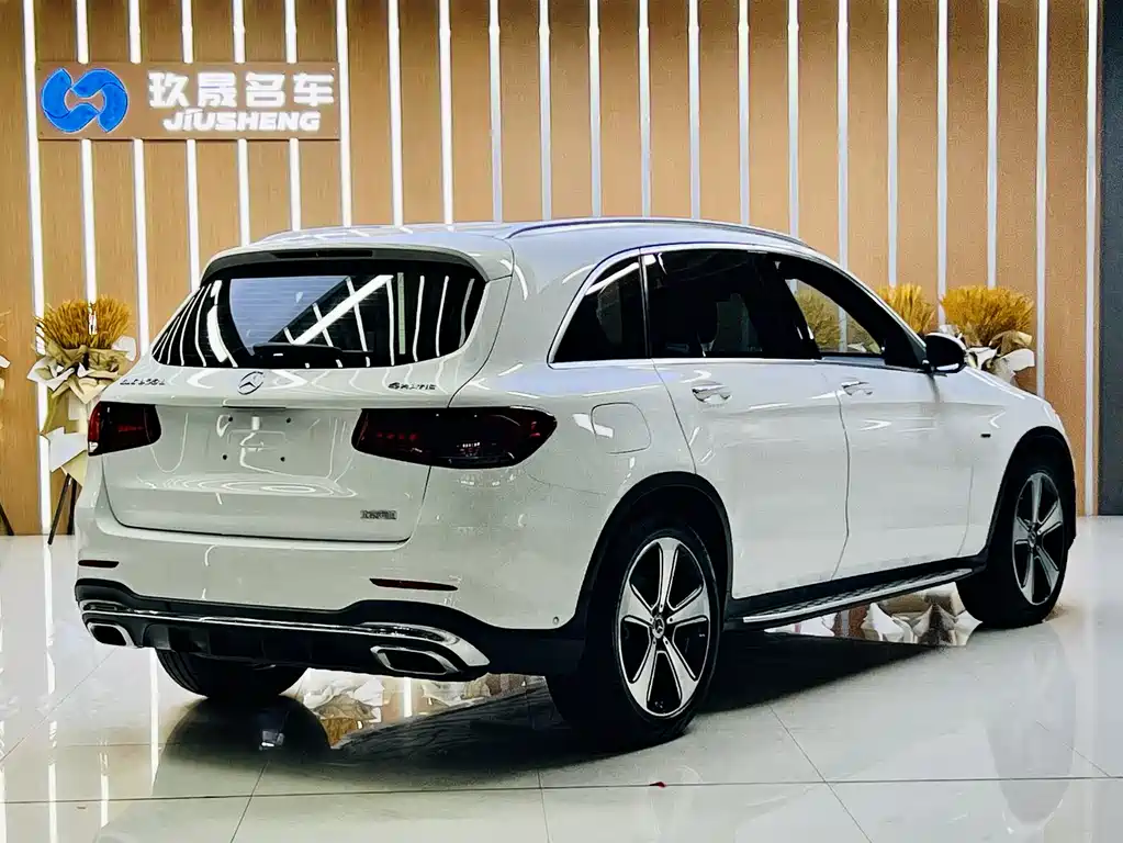 Mercedes-Benz GLC 300 L 4MATIC Dynamic Edition Limited Edition