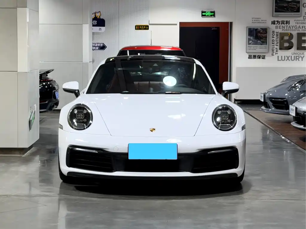 Porsche 911 Carrera 3.0T 2020