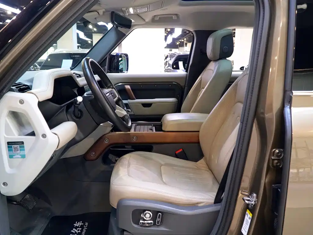 Land Rover Defender 2020 110 P400 HSE