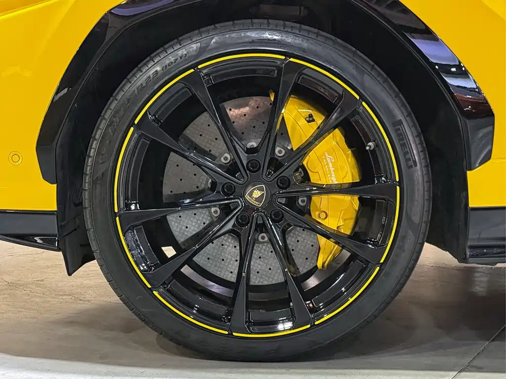 Urus 2018 4.0T V8